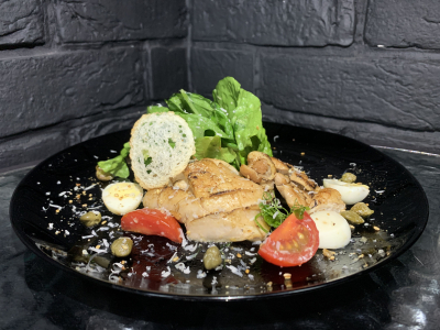 Цезарь с куриной грудкой